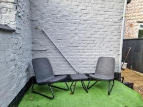 Beautiful 3 Bedroom Home Close to MCR City Centre